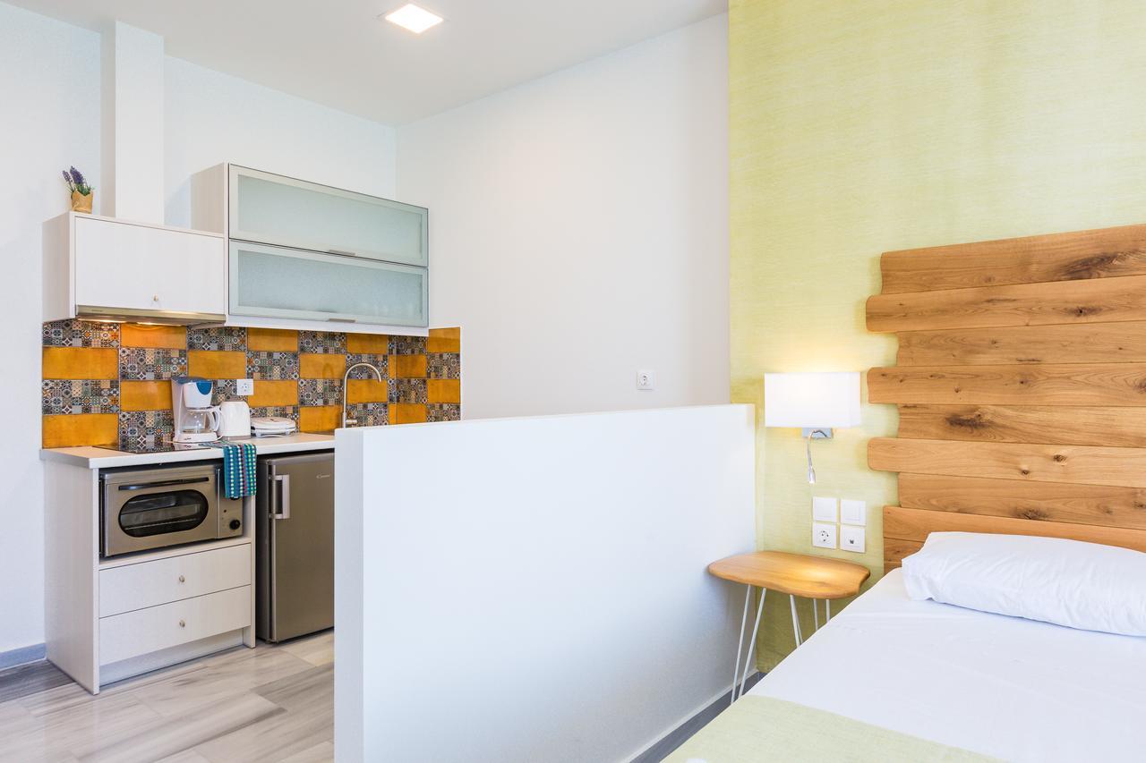Meltemi Coast Suites Rethymno Exteriör bild