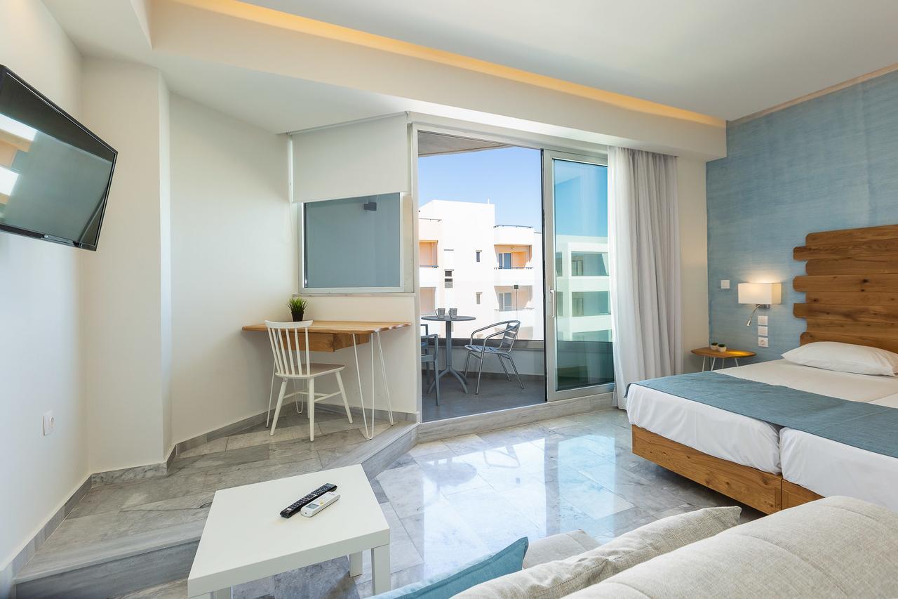 Meltemi Coast Suites Rethymno Exteriör bild